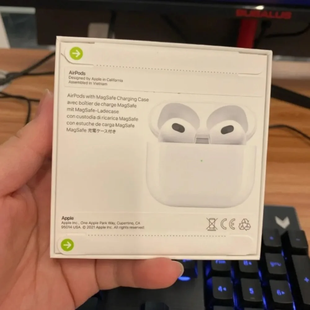 Apple AirPods 3rd Generation with Charging Case in White